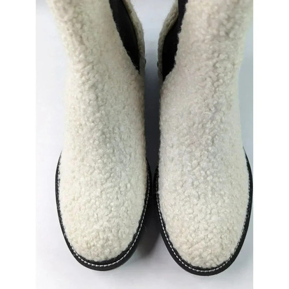 Nicholas Kirkwood Casati Pearl-Embellished Ankle Boots Size 38.5 EU MSRP $1,389 - Picture 5 of 11